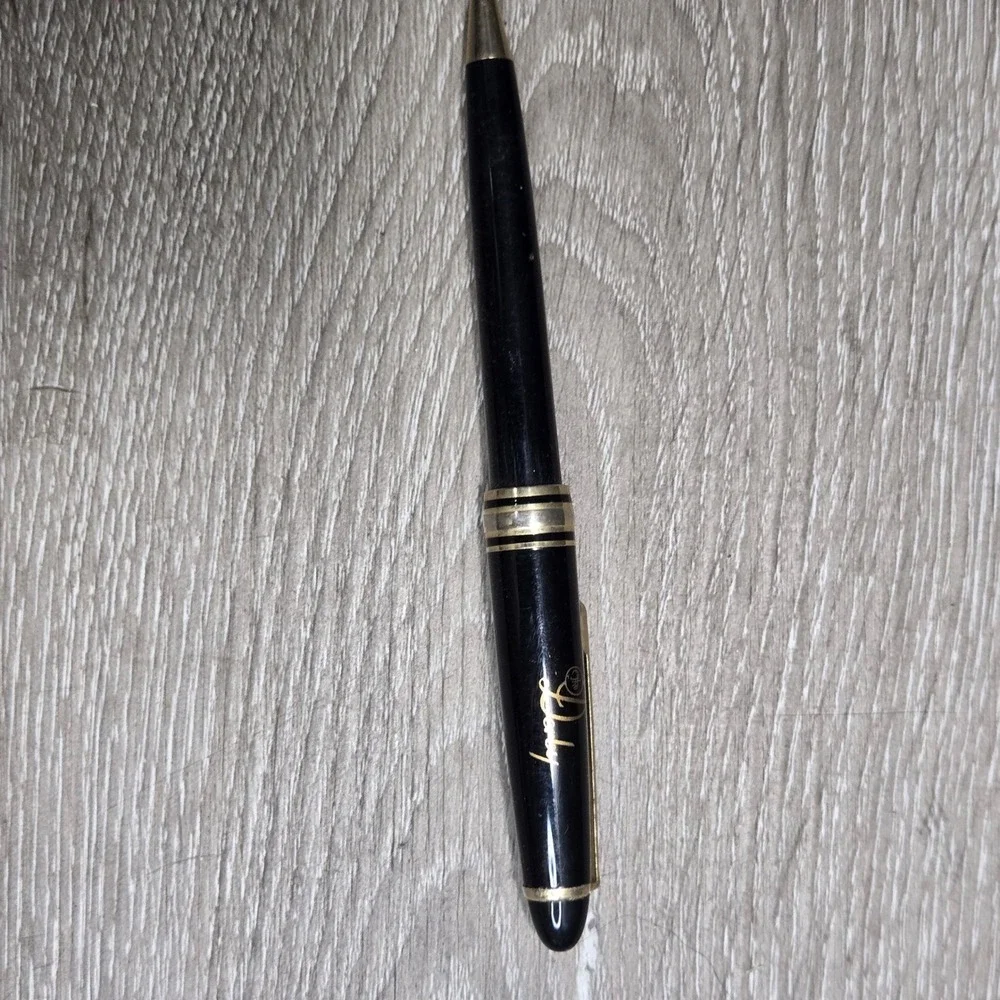 Vintage The Derby Logo Black Resin Gold Trim Twist Ballpoint Pen Executive
